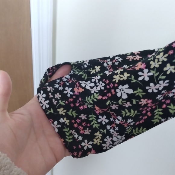 J. Jill Cottagecore Quarter Sleeve Floral Print Blouse Size XS - Picture 9 of 9